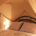 La Collina Dei Passeri Bed & Breakfast 4*