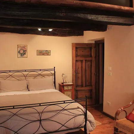 La Collina Dei Passeri Bed & Breakfast Pocapaglia