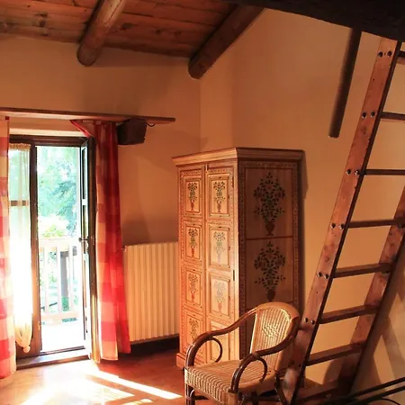 La Collina Dei Passeri 4* Pocapaglia