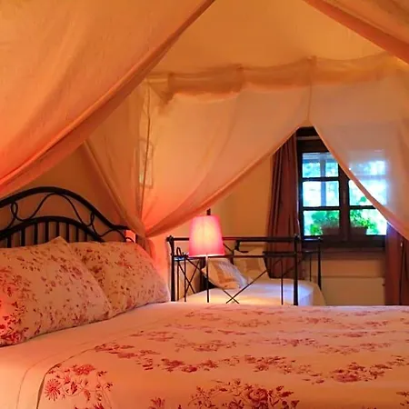 La Collina Dei Passeri Bed & Breakfast Pocapaglia
