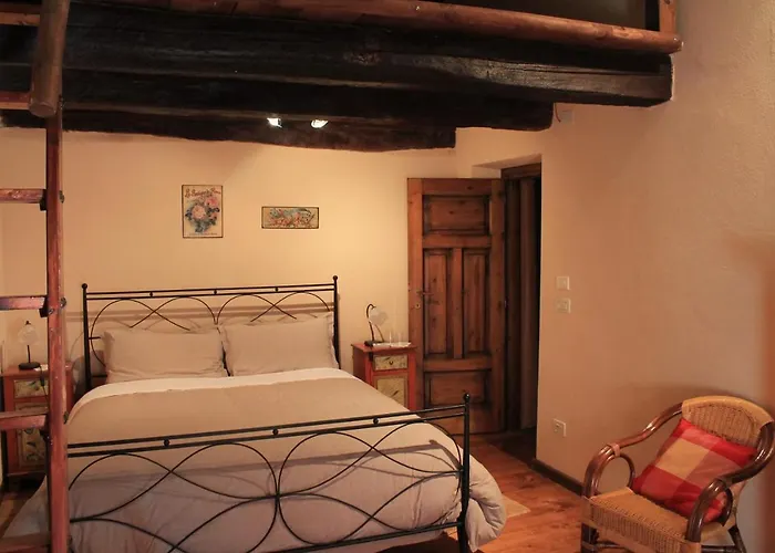 La Collina Dei Passeri ベッド・アンド・ブレックファスト Pocapaglia