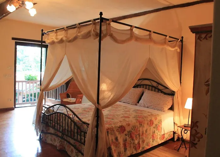 ベッド・アンド・ブレックファスト La Collina Dei Passeri 4*