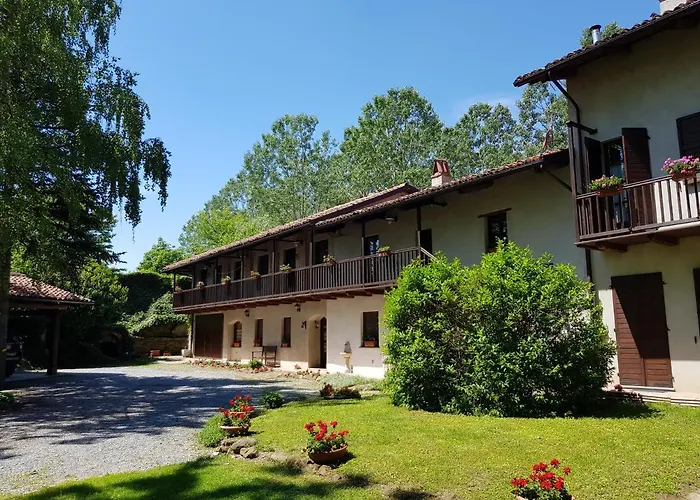 ベッド・アンド・ブレックファスト La Collina Dei Passeri